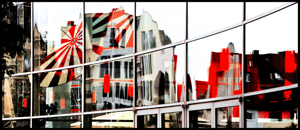 Town House Reflexions II - ID 011189