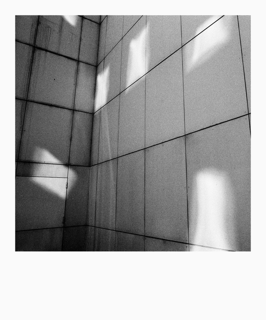 Refexions on Front III - ID 011281