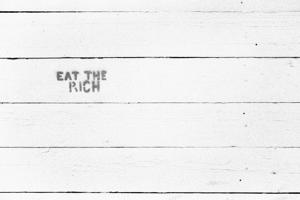 EAT THE RICH - ID 011283