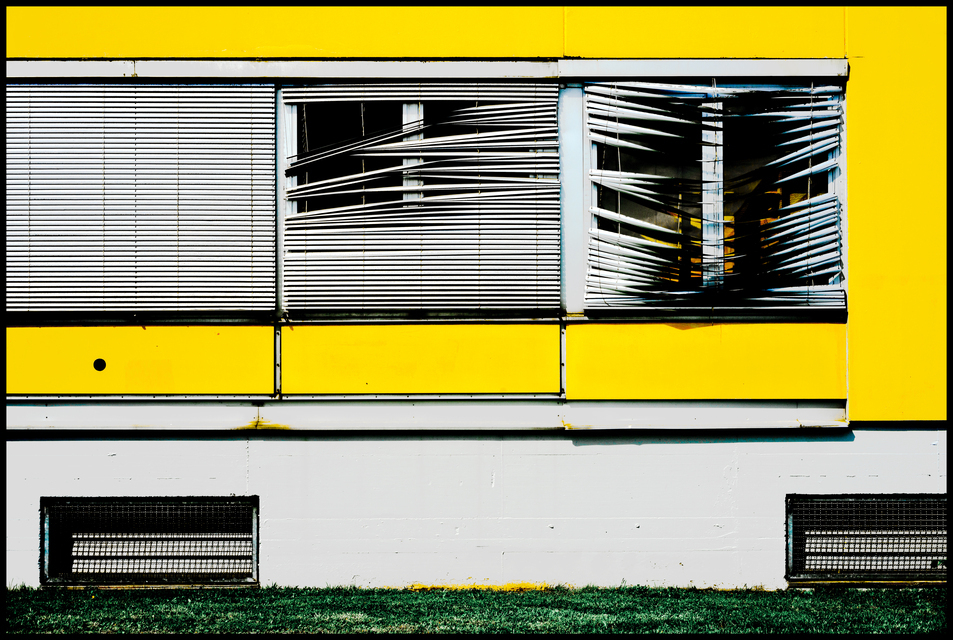 Shutter II - ID 011352