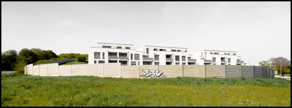 Protective Castle - ID 011397