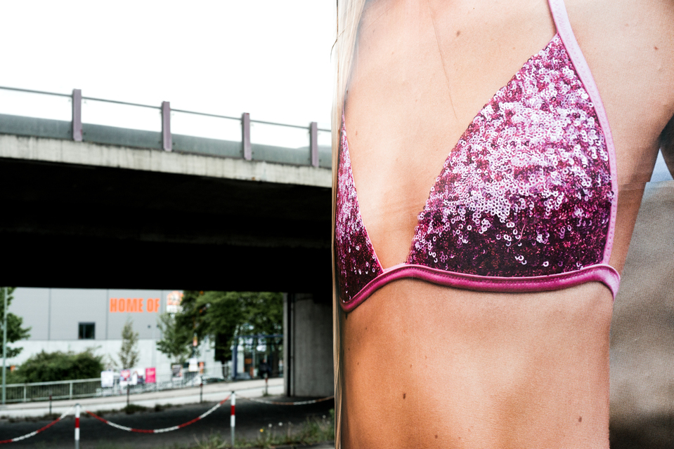 Iritating aside Street II - ID 011428