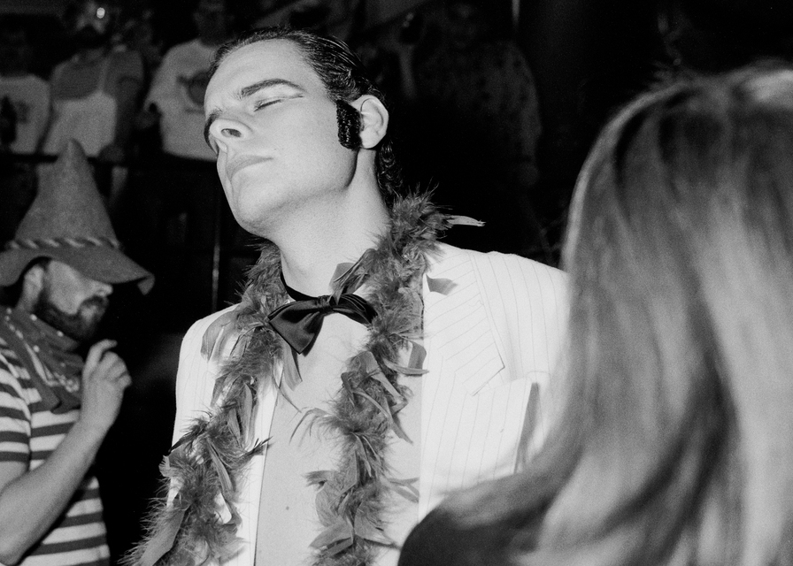 Carnival-1 V - ID 011545