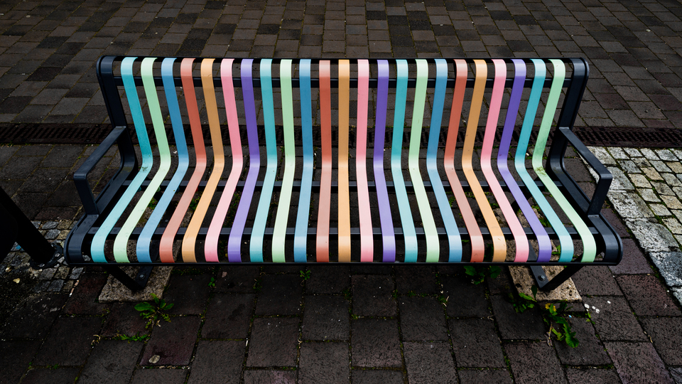 Colored Bench I - ID 011570