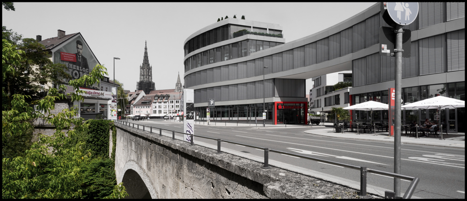 Behind the Island I - ID 011901