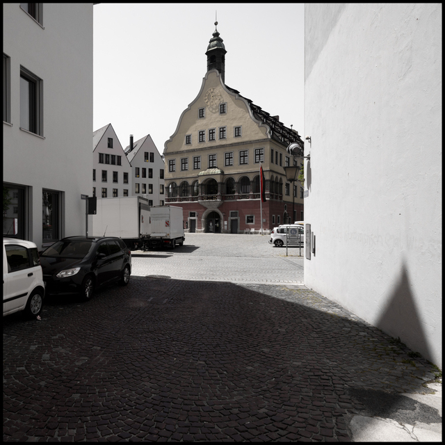 Oath House in the Sun I - ID 011906