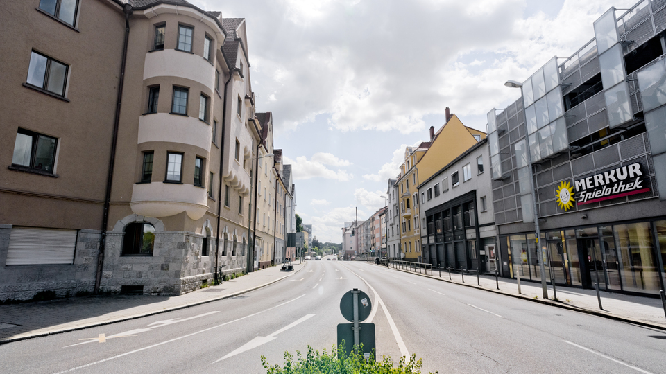 Towards South - ID 011984