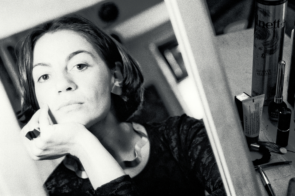 In Mirror I - ID 012058