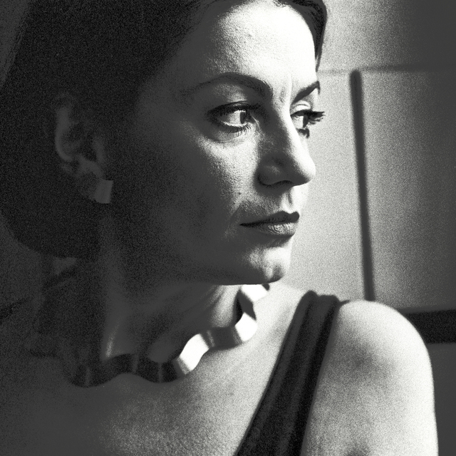 Looking Left - ID 012071