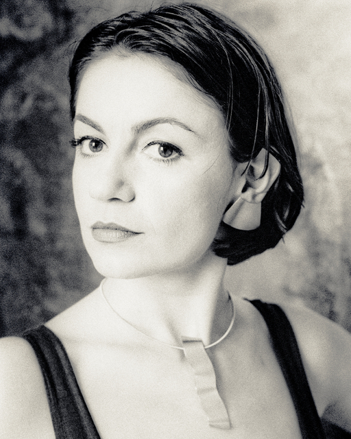 Twisted View - ID 012079