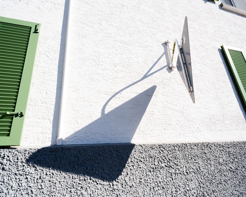 Triangle Shadow - ID 012110