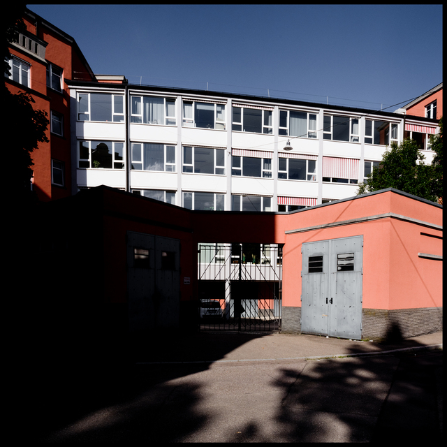 Orange Shadow Play III - ID 012130