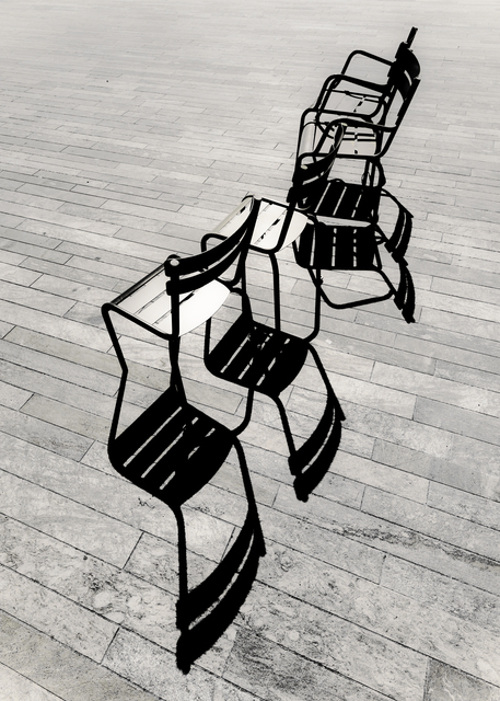 Opera Chairs III - ID 012240