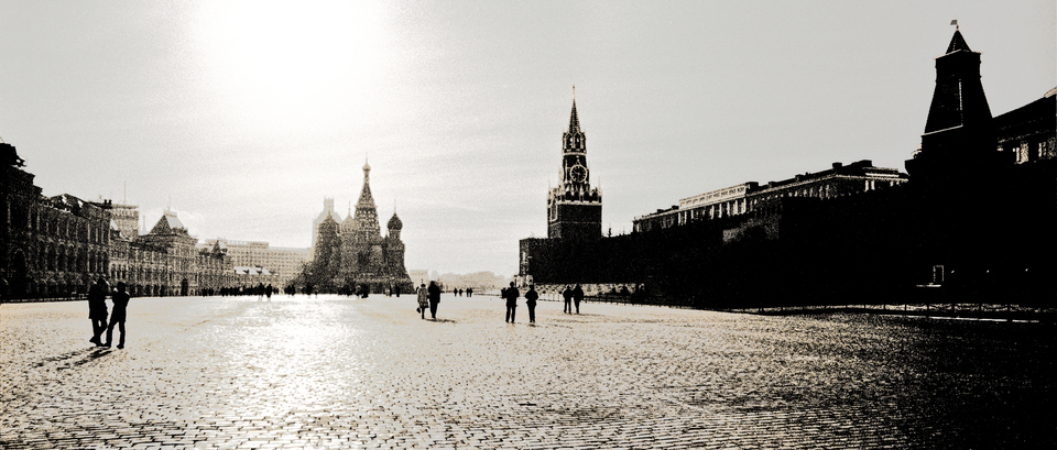 Red Square III - ID 012328