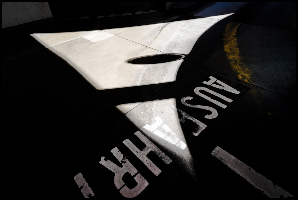 Triangle Light - ID 012411