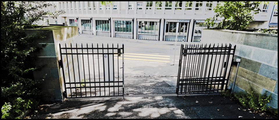 Exit Gate - ID 012442