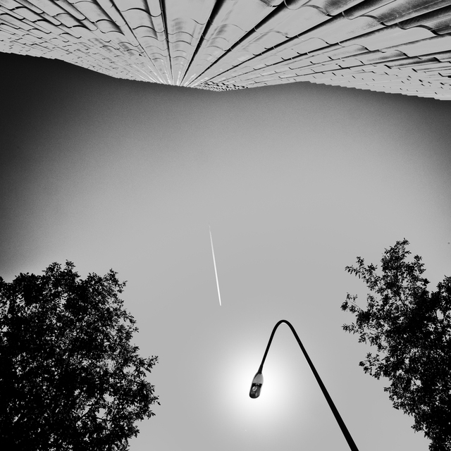 Sky above Museum of Design I - ID 012489