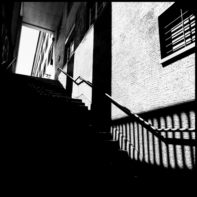 Public Stairs II - ID 012525