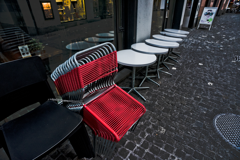 Red Chairs - ID 012768