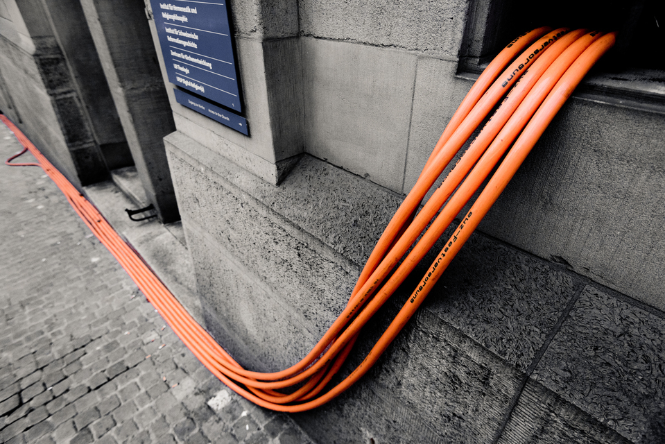 Zurich Cables V - ID 012783