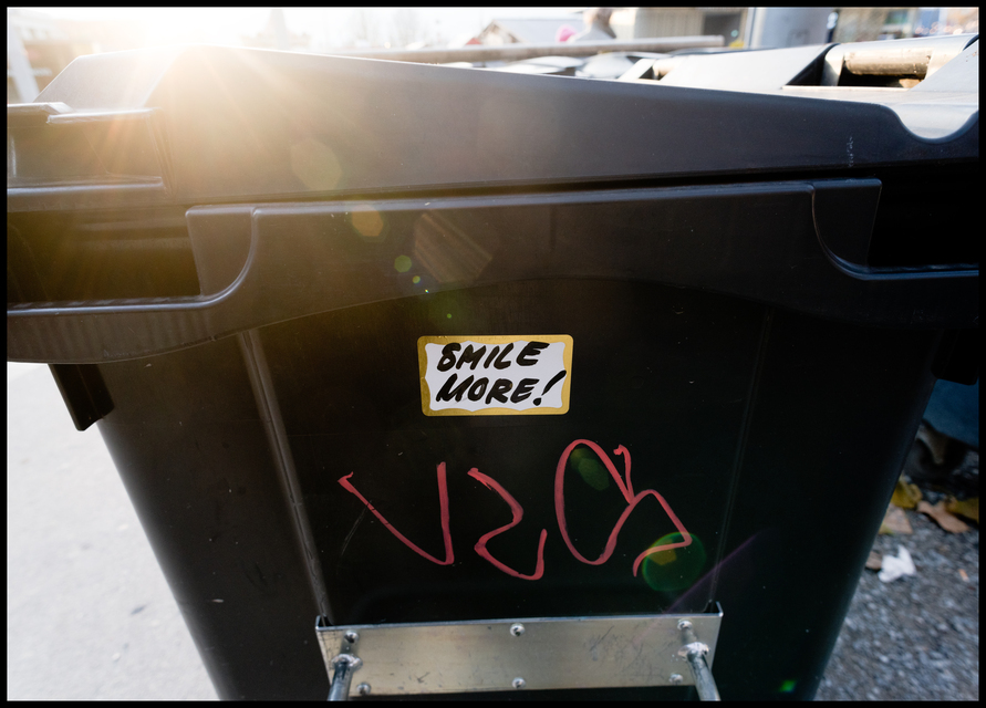 SMILE MORE - ID 012949