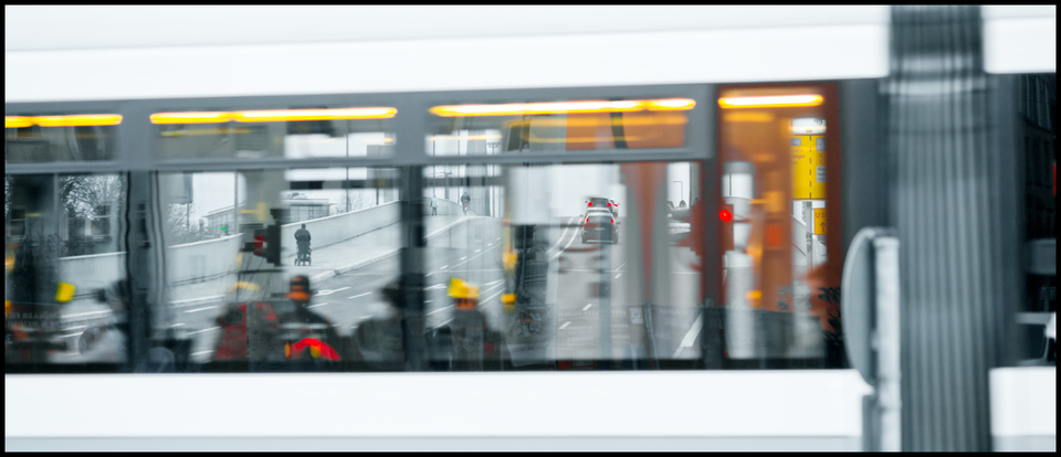 Looking Through - ID 012972