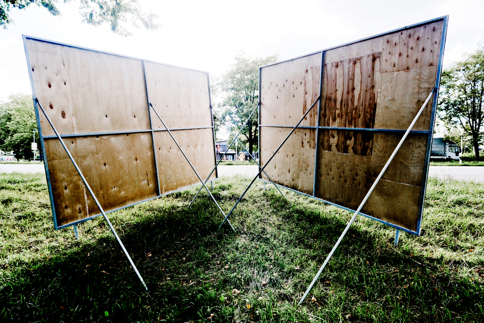 Backside of Election Advertising II - ID 013159