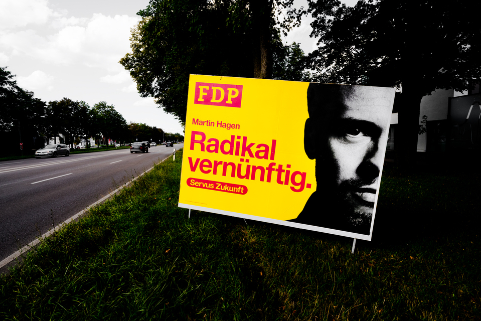 Servus Zukunft - ID 013160