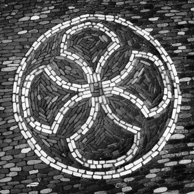 Ornament - ID 013211