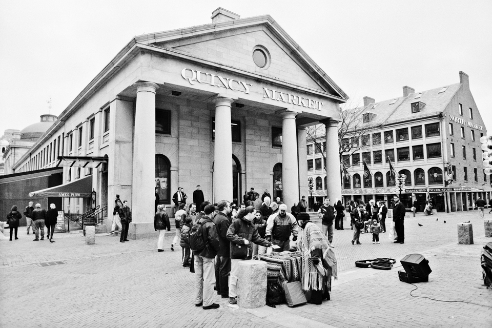 Music at Quincy Market II - ID 013351