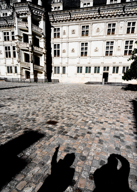 Inner Courtyard Shadows III - ID 013382