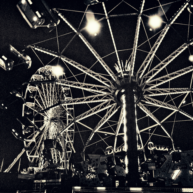 Fair at Night - ID 013632