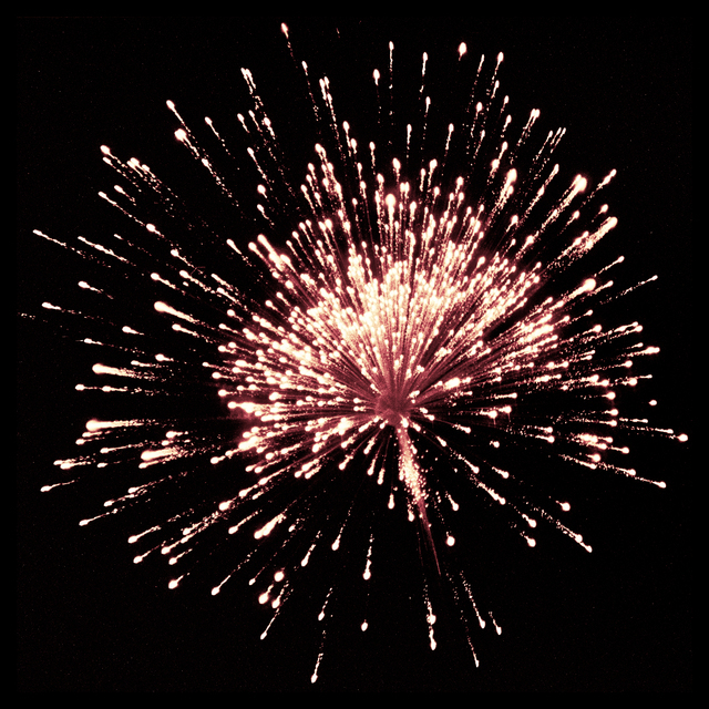 Fireworks above Danube VII - ID 013647