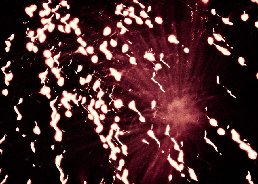 Fireworks above Danube XI - ID 013651