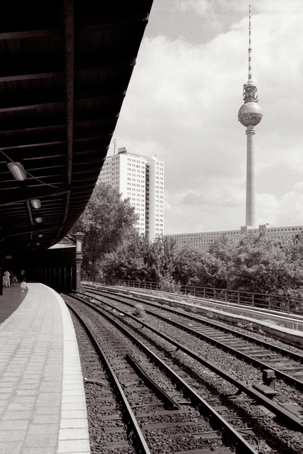 Television Tower IX - ID 013730