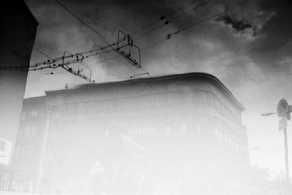 Berlin in Puddle - ID 013736