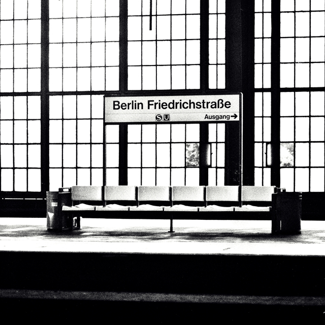 Berlin Friedrichstrasse - ID 013737