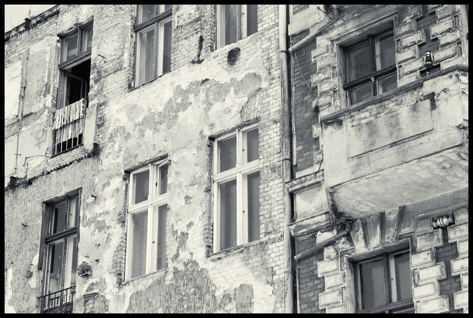 East Berlin Facade - ID 013740