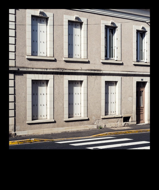 Path and Closed Windows - ID 013902