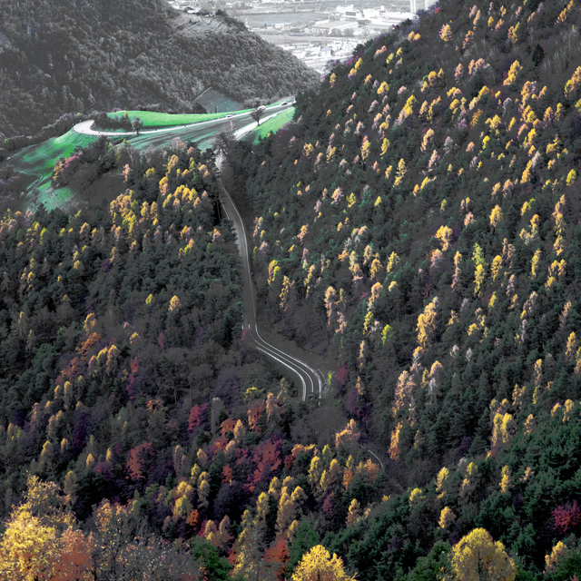 Above Bozen VII - ID 014095