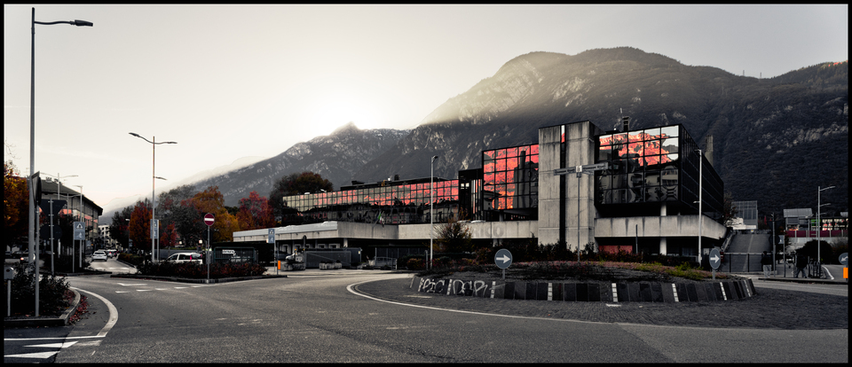 Mountain Reflections - ID 014143